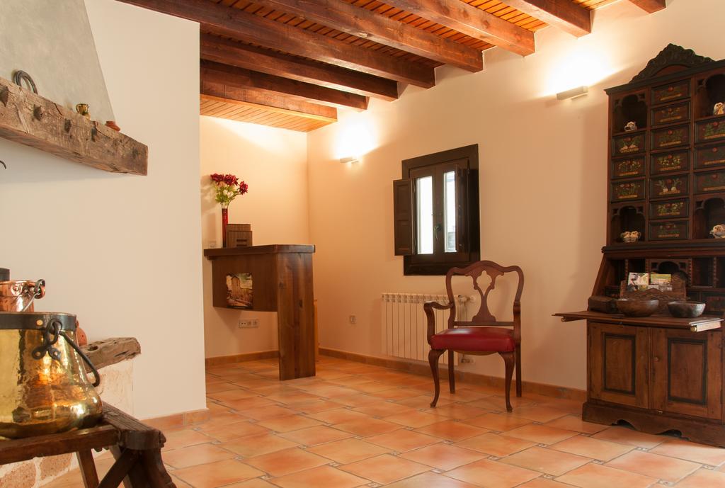 Hotel Rural Princesa Kristina Коварубиас Екстериор снимка