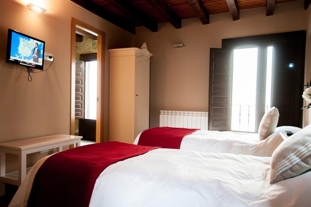 Hotel Rural Princesa Kristina Коварубиас Стая снимка