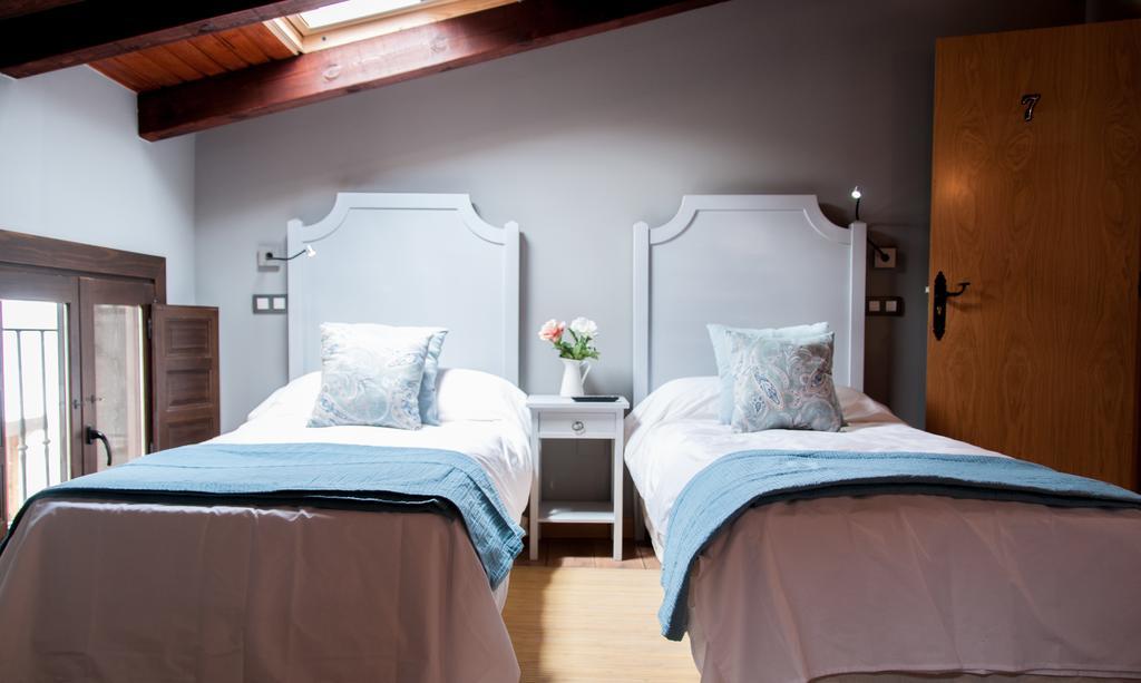 Hotel Rural Princesa Kristina Коварубиас Стая снимка